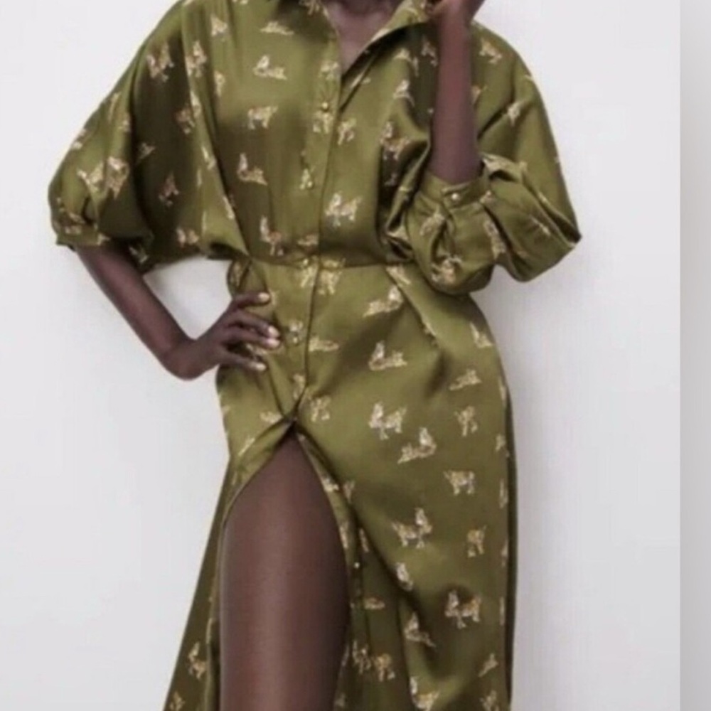 ZARA TIGER PRINT GREEN SILKY SATIN DOLMAN SLEEVE BUTTON FRONT MIDI DRESS, size L